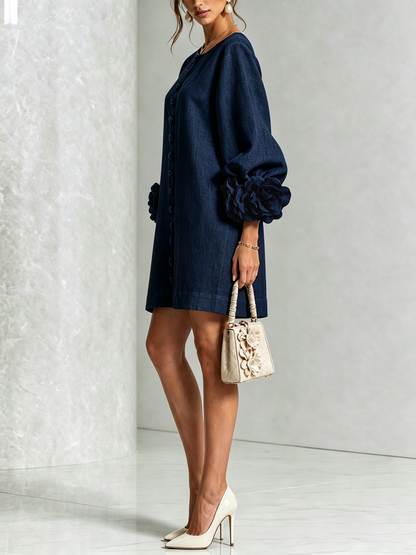 Marina | Vestido Mini de Lino con Puños de Rosas, Azul Marino