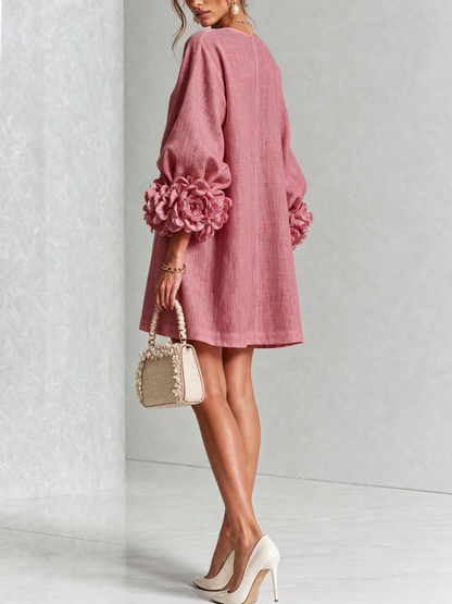 Alba | Vestido Mini de Lino con Puños de Rosas, Rosa Antiguo